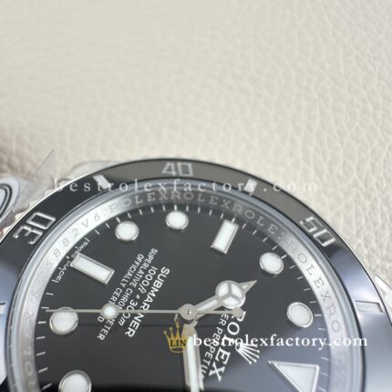 Clean Factory Rolex Submariner 114060 | 40mm Sem Data | Melhor Relógio Réplica